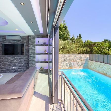 Luxury Vall Apartment クルク エクステリア 写真