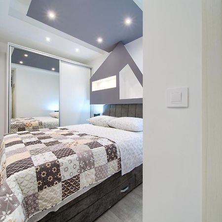 Luxury Vall Apartment クルク エクステリア 写真