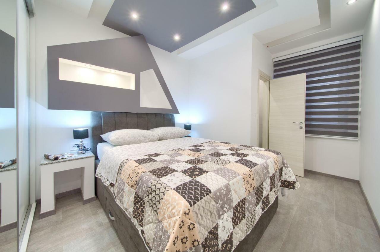 Luxury Vall Apartment クルク エクステリア 写真