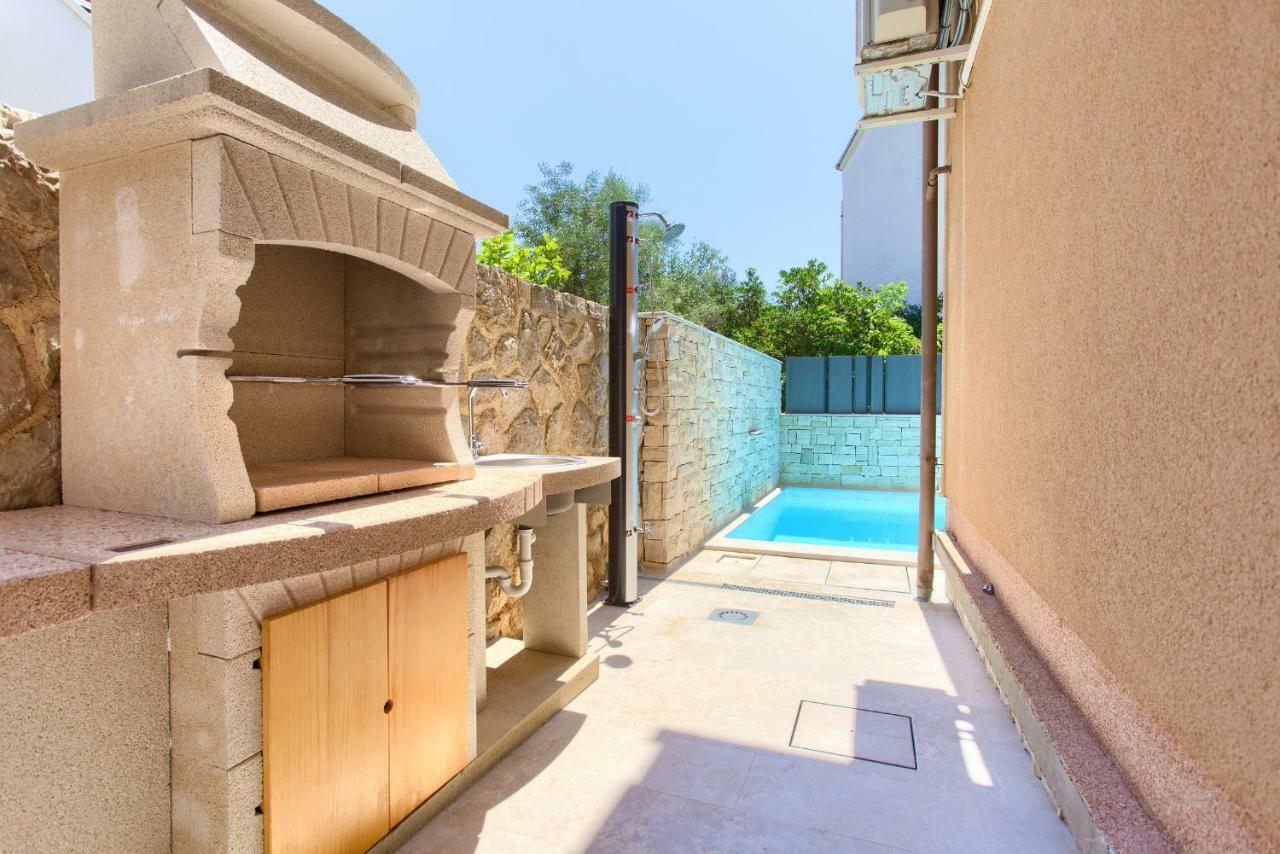 Luxury Vall Apartment クルク エクステリア 写真
