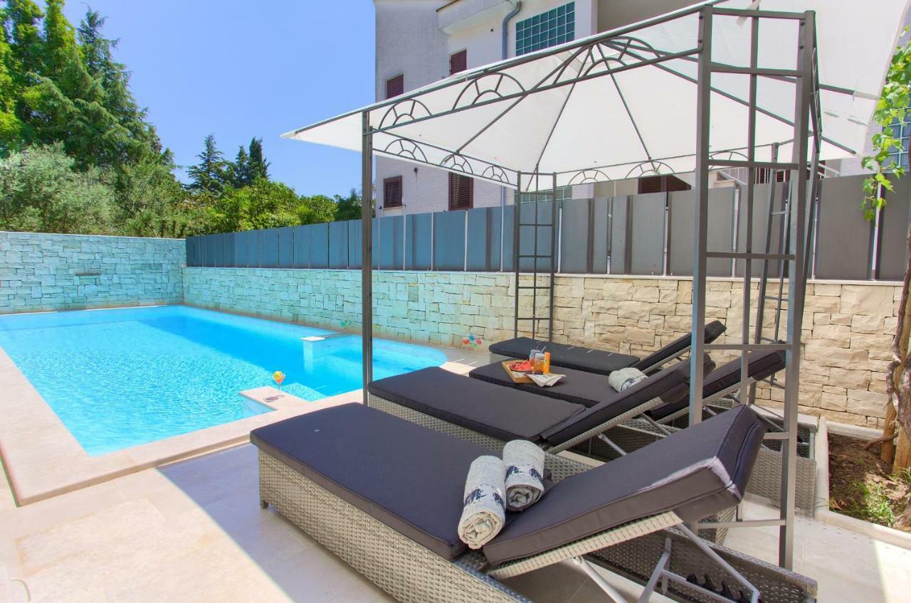 Luxury Vall Apartment クルク エクステリア 写真