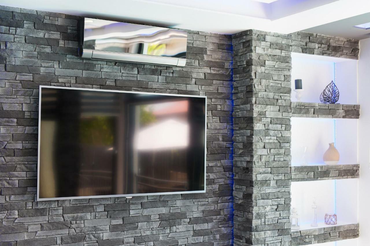 Luxury Vall Apartment クルク エクステリア 写真