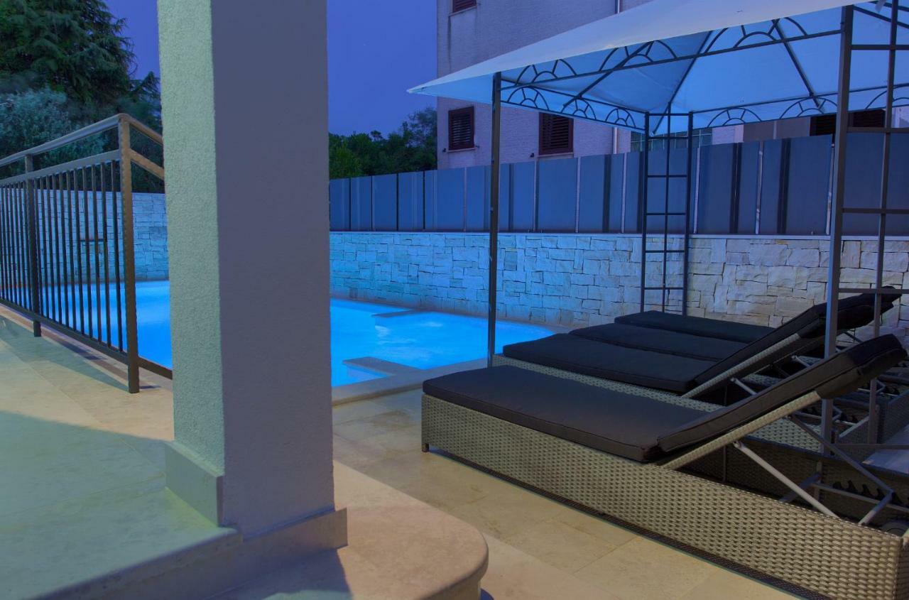 Luxury Vall Apartment クルク エクステリア 写真